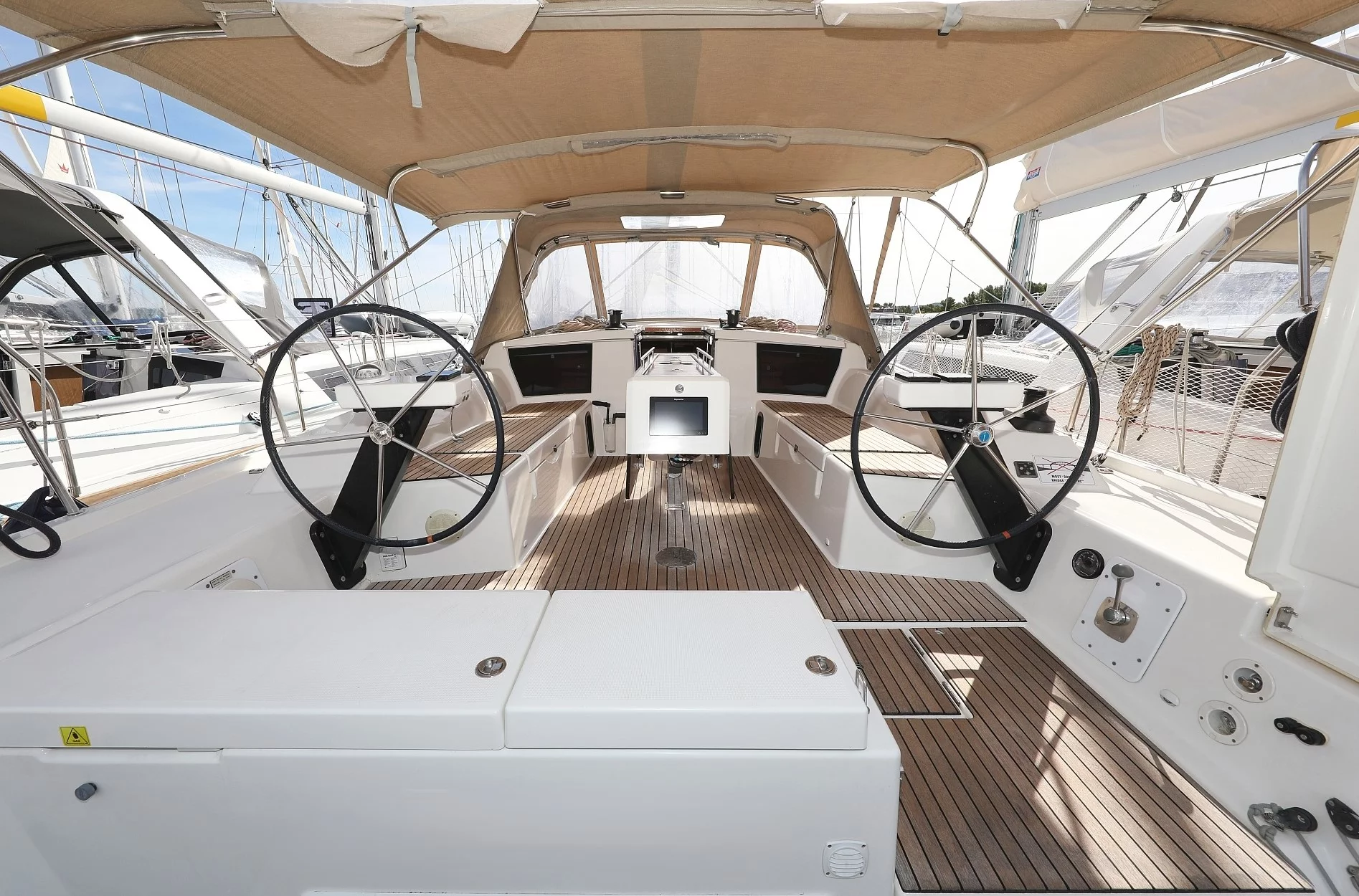 Dufour 430 GL (Friendship)  - 3