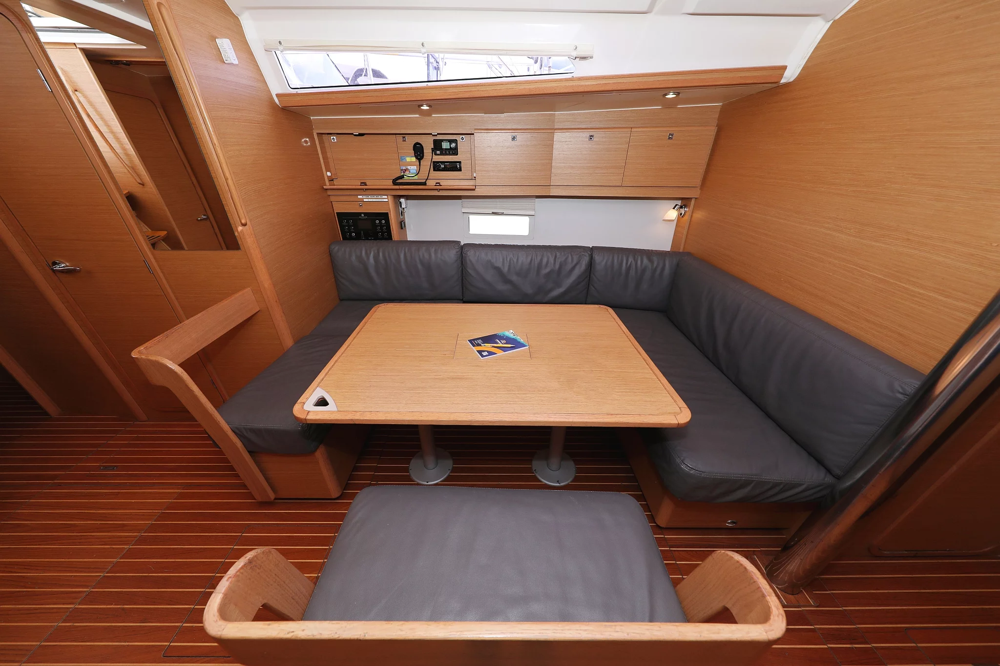 Dufour 430 GL (Friendship)  - 16