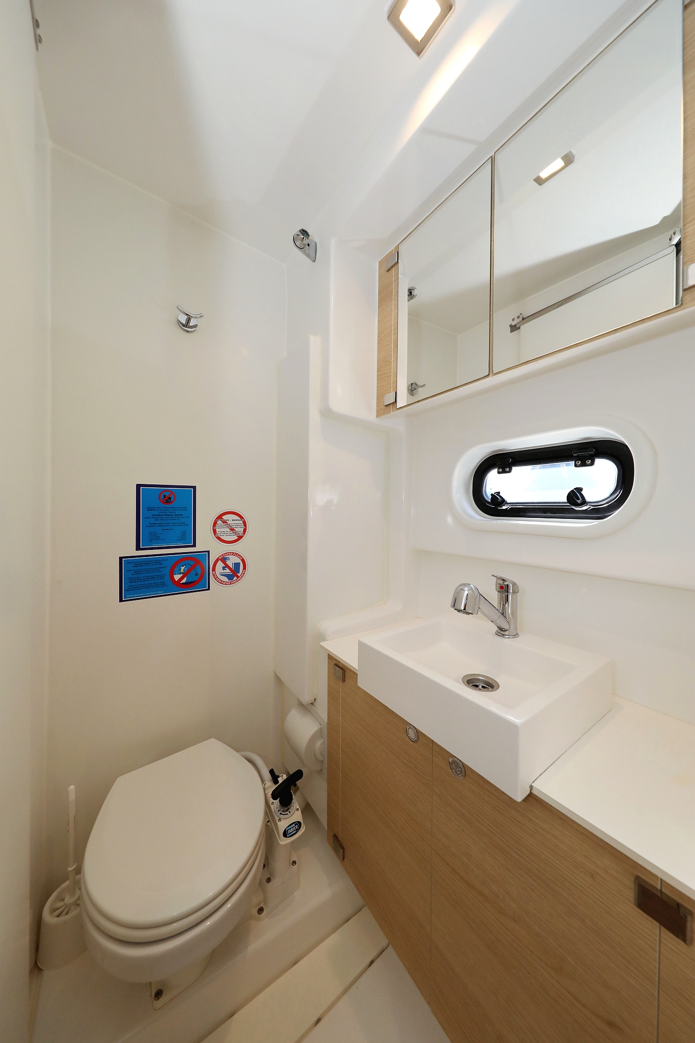 Photo #35 - Bali 4.1 - 4 cab. (Escape I) in Trogir - 44448