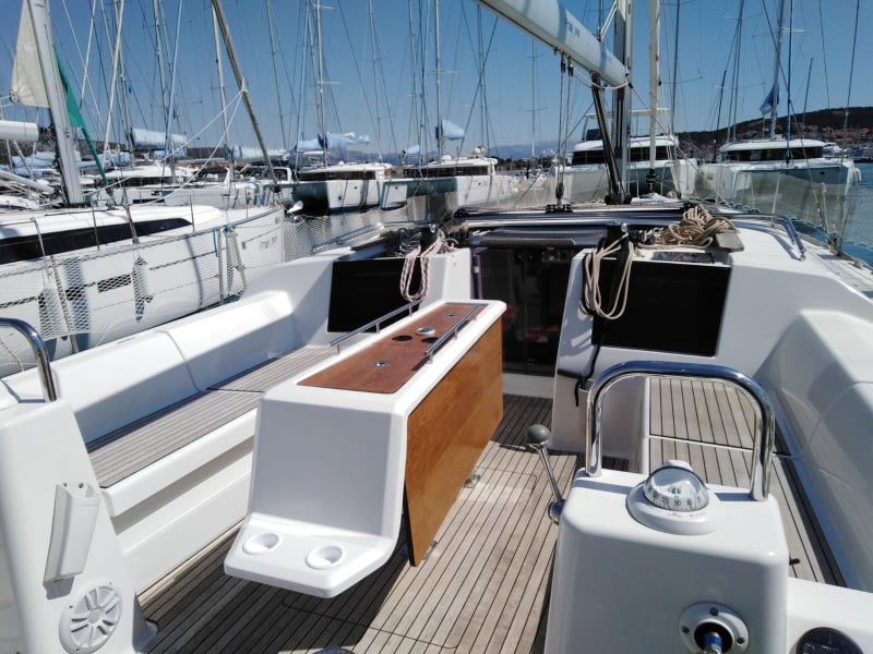Photo #4 - Dufour 460 GL - 5 cab. (Barrique I) in Trogir - 44458