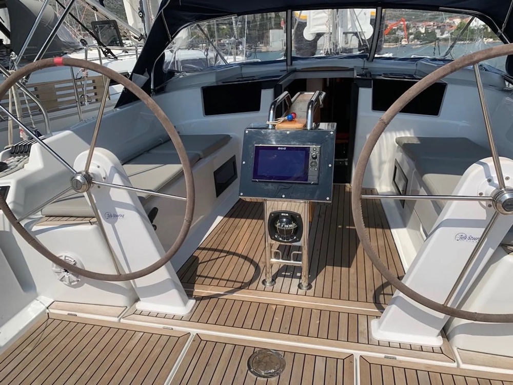 Photo #4 - Hanse 388 (Cassis) in Trogir - 44460