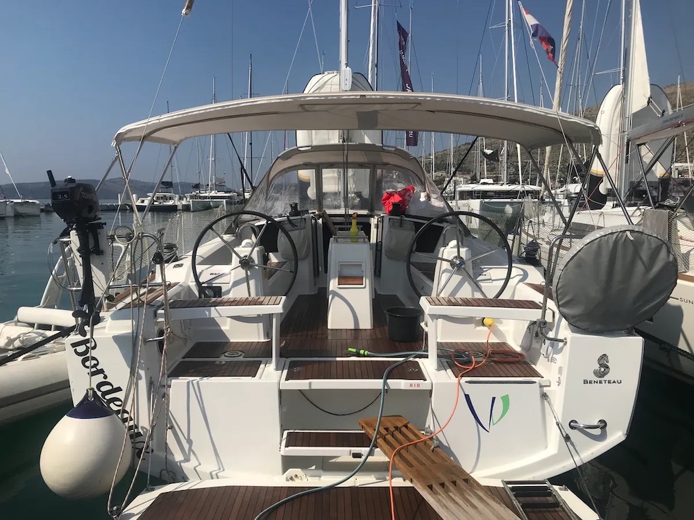 Photo #5 - Oceanis 38.1 (Bordeaux) in Trogir - 44461