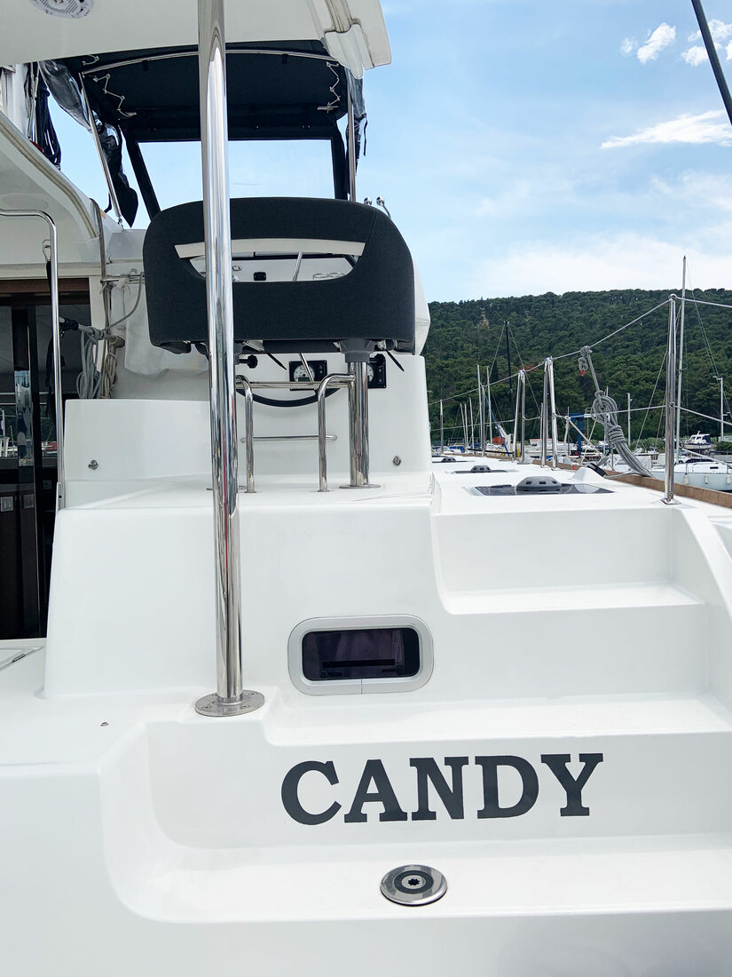 Photo #10 - Lagoon 40 - 4 + 2 cab (Candy) en Split - 44468