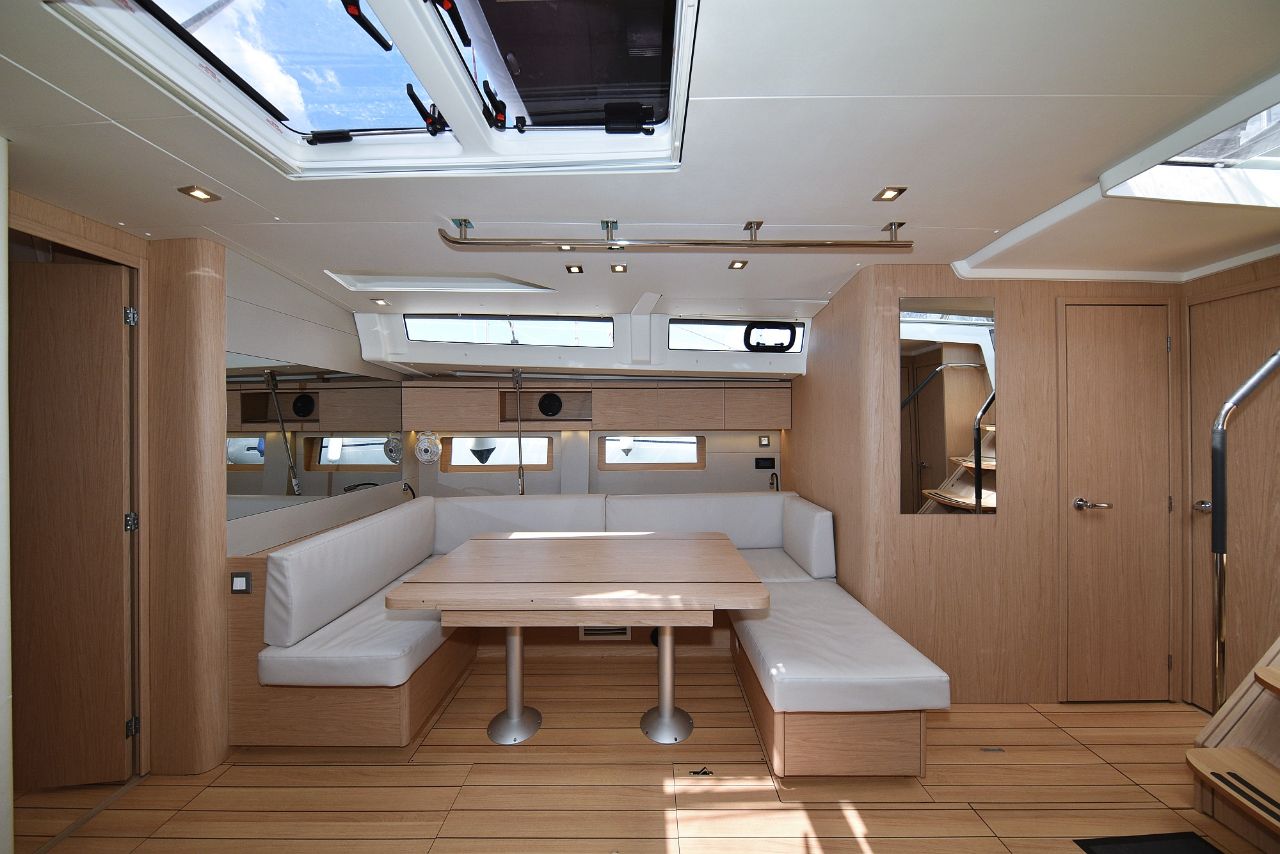 Photo #28 - Oceanis 51.1 - 5 + 1 cab. (Zephyr B) in Zara - 44469