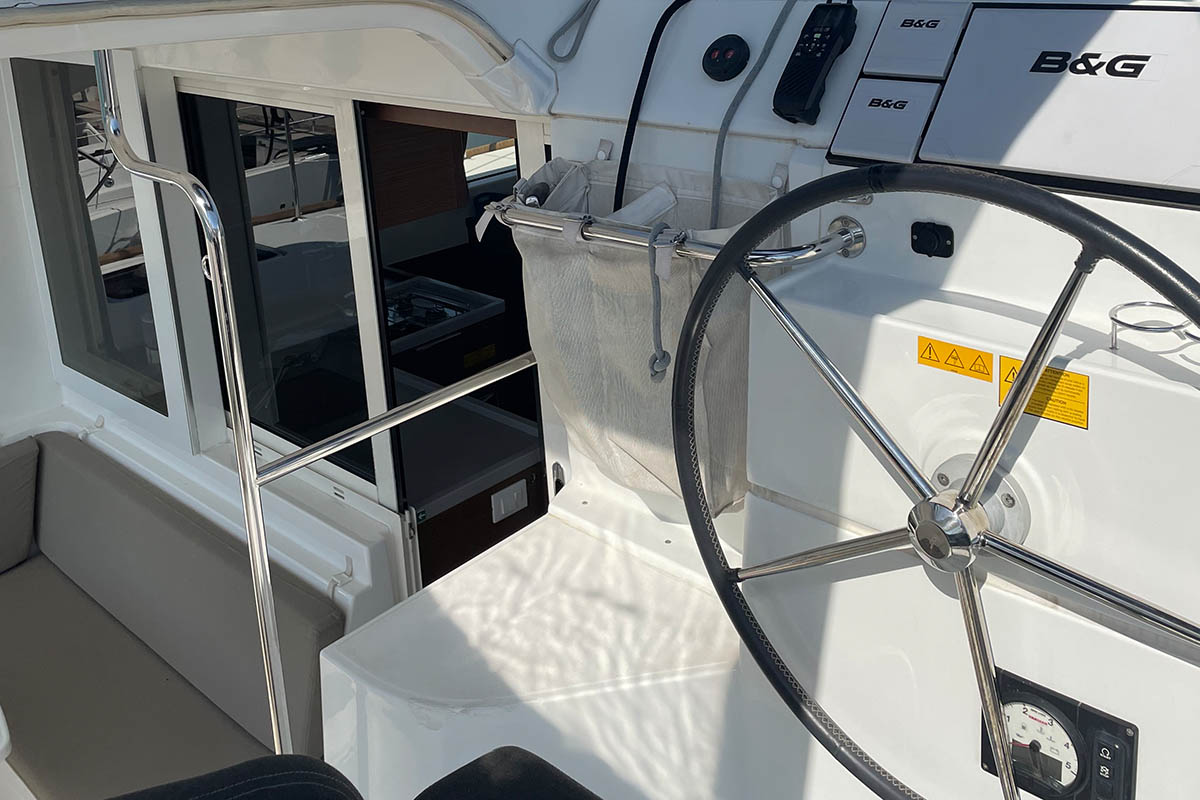 Photo #5 - Lagoon 40 - 4 + 2 cab (Santai) in Trogir - 44493
