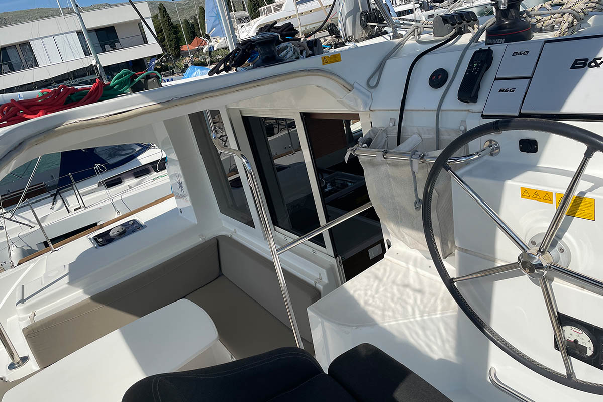 Photo #20 - Lagoon 40 - 4 + 2 cab (Santai) in Trogir - 44493