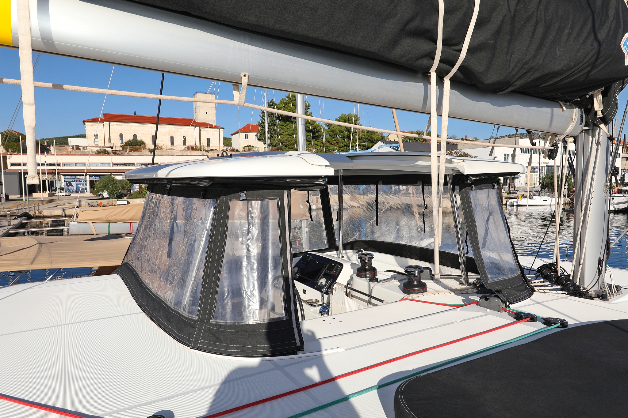 Photo #48 - Lagoon 42 - 4 + 2 cab. (Sapphire) in Sibenik - 44521