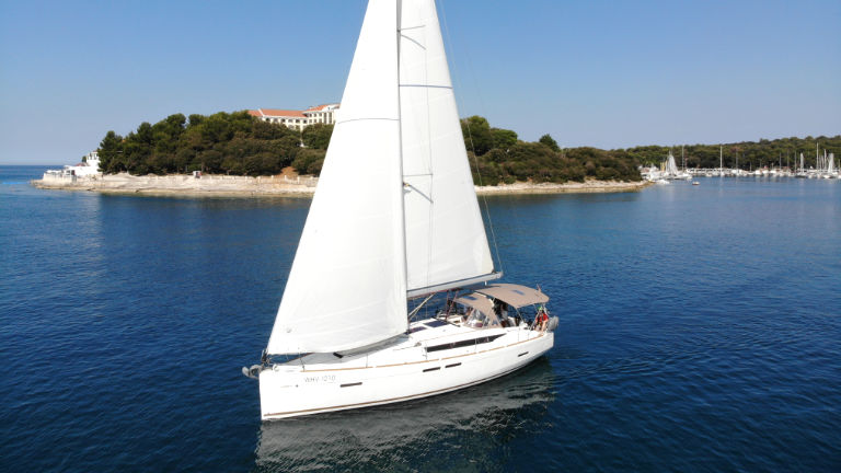 Photo #5 - Sun Odyssey 419 - 3 cab. (Mira) en Pula - 44523