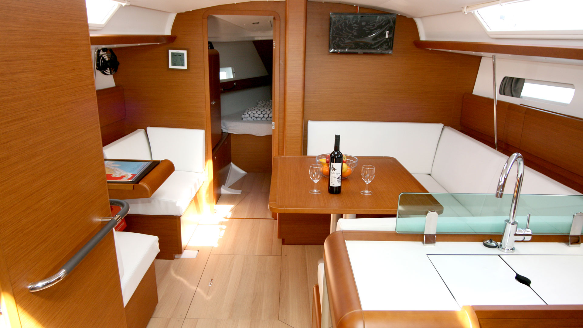 Photo #10 - Sun Odyssey 419 - 3 cab. (Mira) en Pula - 44523