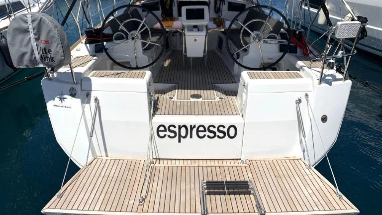Sun Odyssey 419 (Espresso)  - 2