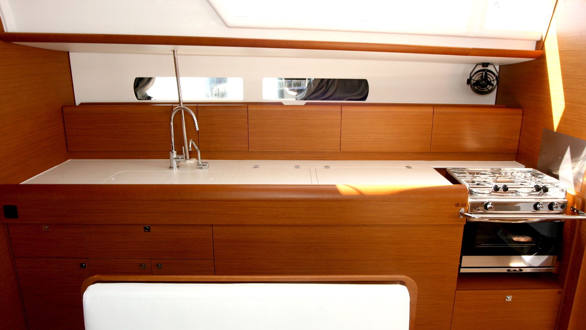 Photo #13 - Sun Odyssey 479 - 4 cab. (Perla) in Krk - 44528