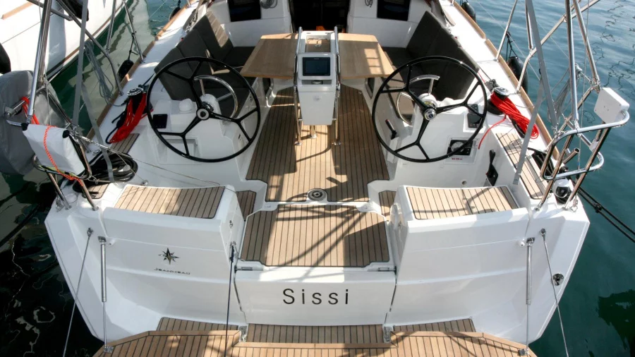 Sun Odyssey 389 (Sissi)  - 2