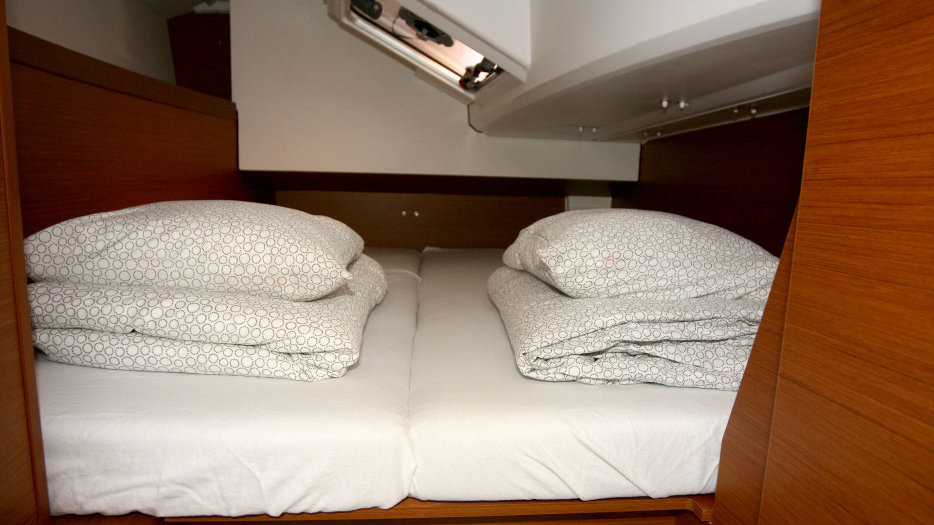Photo #14 - Sun Odyssey 349 - 2 cab. (Antonija) in Krk - 44537
