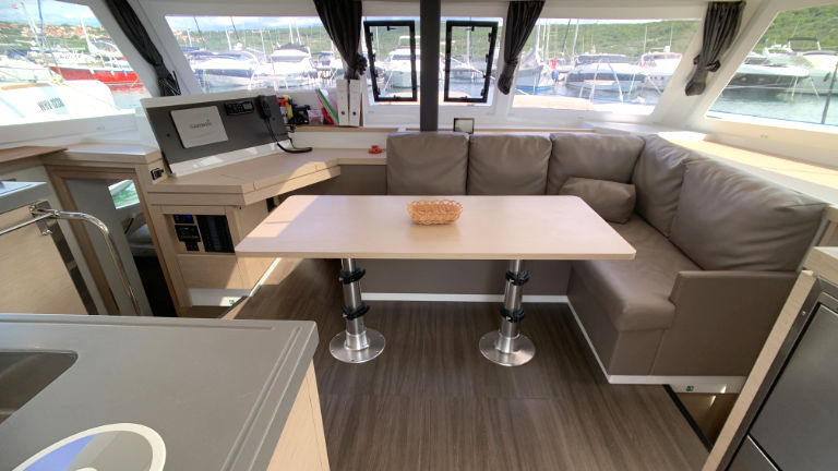 Photo #11 - Fountaine Pajot Lucia 40 - 3 cab. (Idefix) in Rogoznica - 44538
