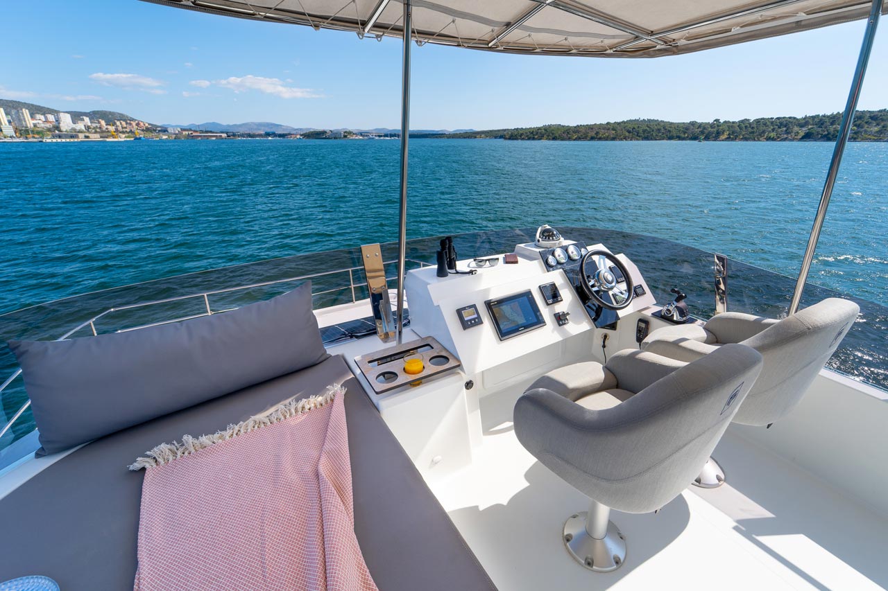 Photo #10 - Fountaine Pajot MY 37 - 3 cab. (Mon Ami) in Sibenik - 44550