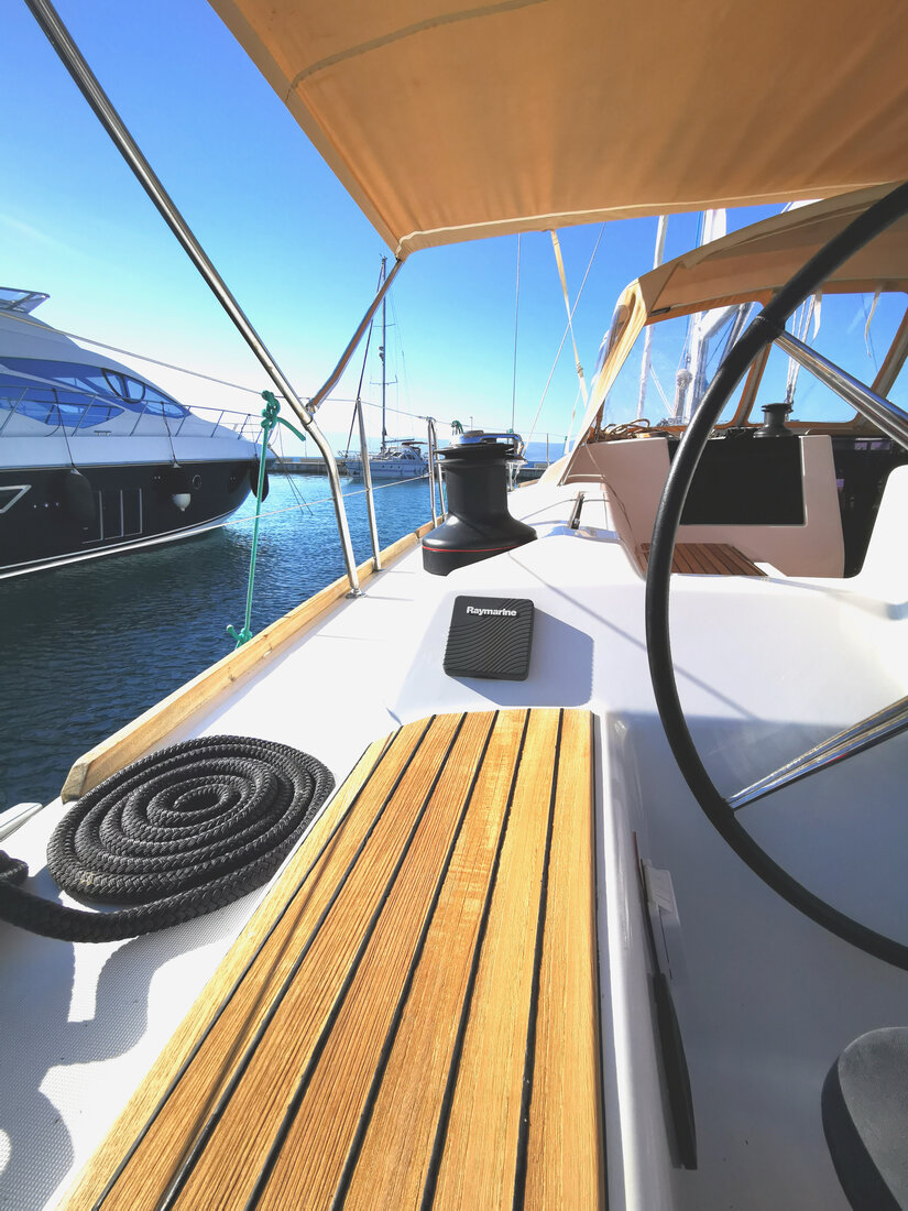Photo #4 - Dufour 460 GL - 5 cab. (Sea Splash) in Novi Vinodolski - 44554