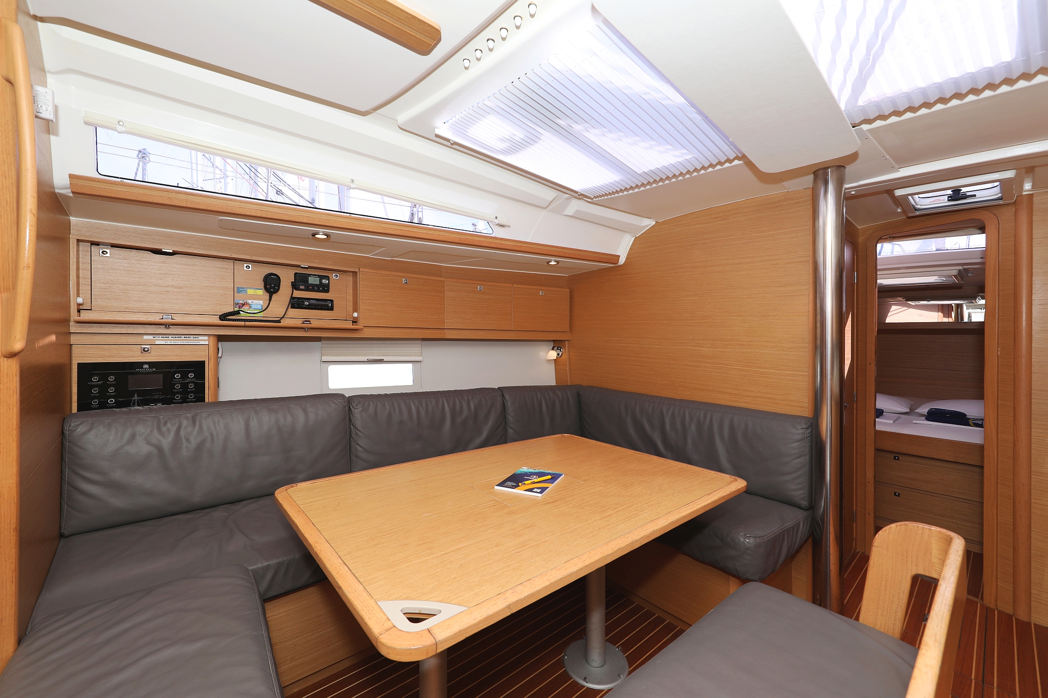 Photo #13 - Dufour 430 GL (Air Princess) en Biograd - 44562