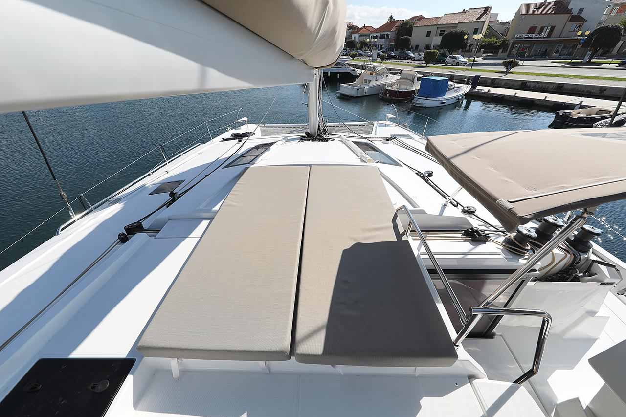 Photo #8 - Fountaine Pajot Saona 47 Quintet - 5 + 1 cab. (Fee) in Biograd - 44563