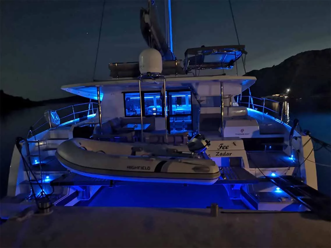 Fountaine Pajot Saona 47 Quintet - 5 + 1 cab. (Fee)  - 11