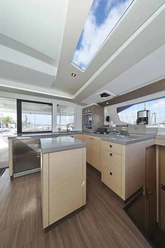 Fountaine Pajot Saona 47 Quintet - 5 + 1 cab. (Fee)  - 15