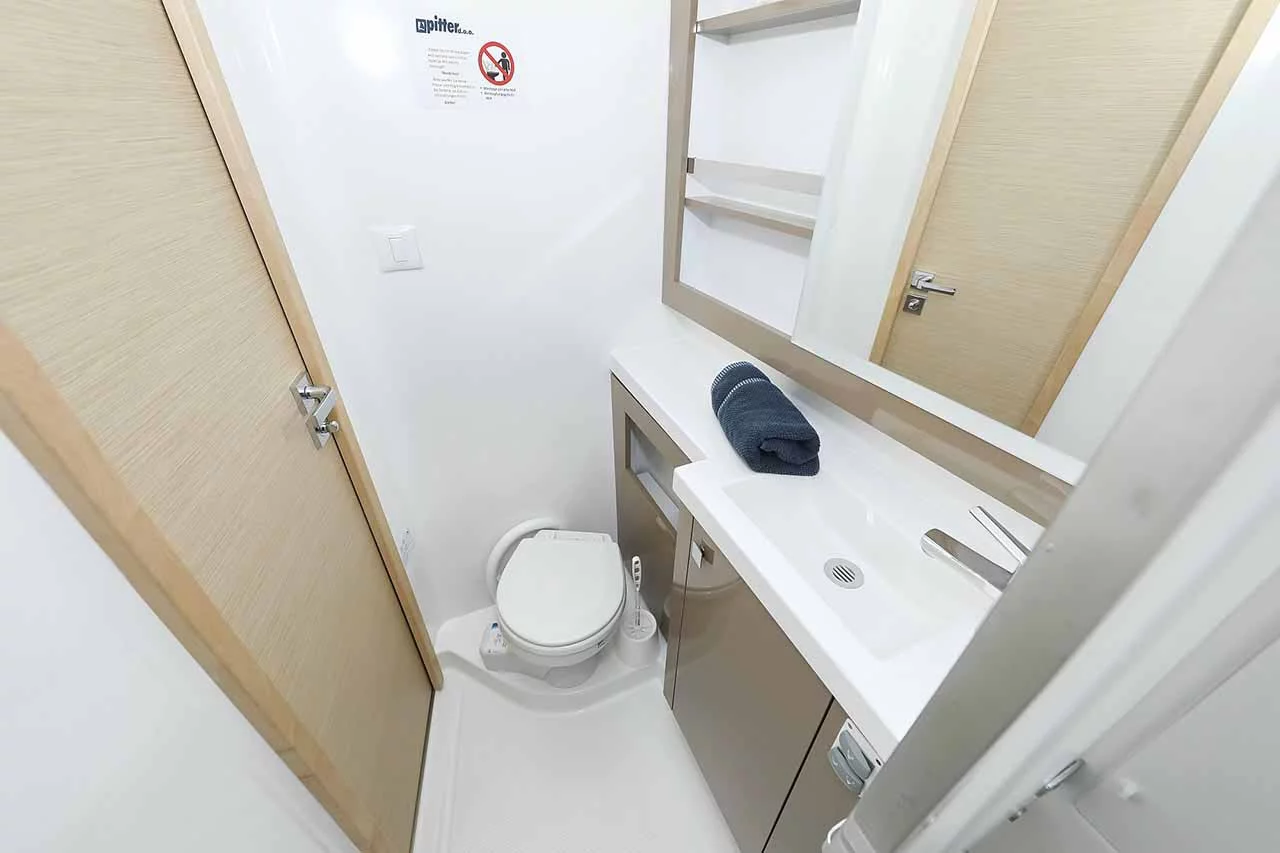 Fountaine Pajot Saona 47 Quintet - 5 + 1 cab. (Fee)  - 26