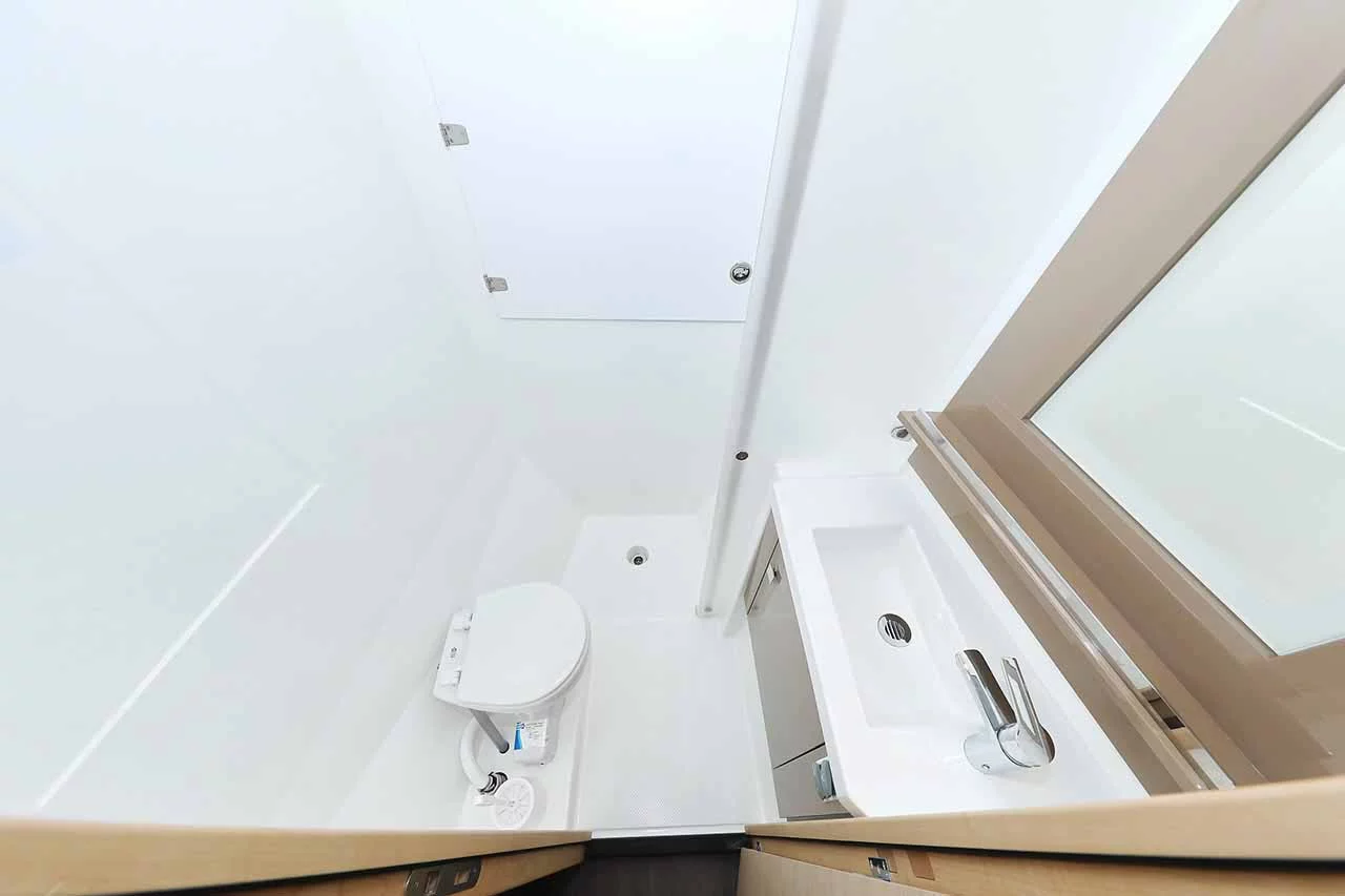Fountaine Pajot Saona 47 Quintet - 5 + 1 cab. (Fee)  - 27