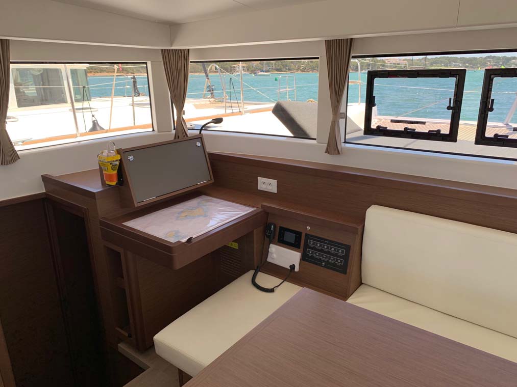 Photo #10 - Lagoon 40 - 4 + 2 cab (StarElli) in Palma - 44585