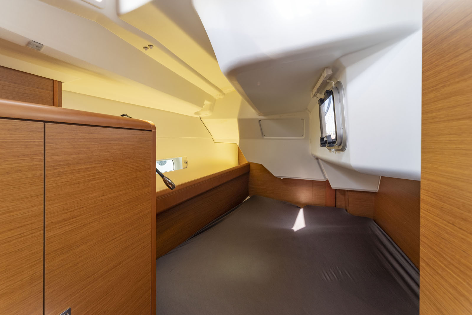 Photo #10 - Sun Odyssey 389 (BarElli) in Palma - 44587