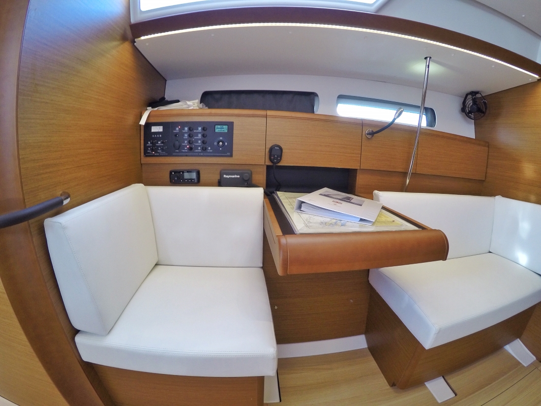 Photo #8 - Sun Odyssey 449 (Tardis) in Biograd - 44591