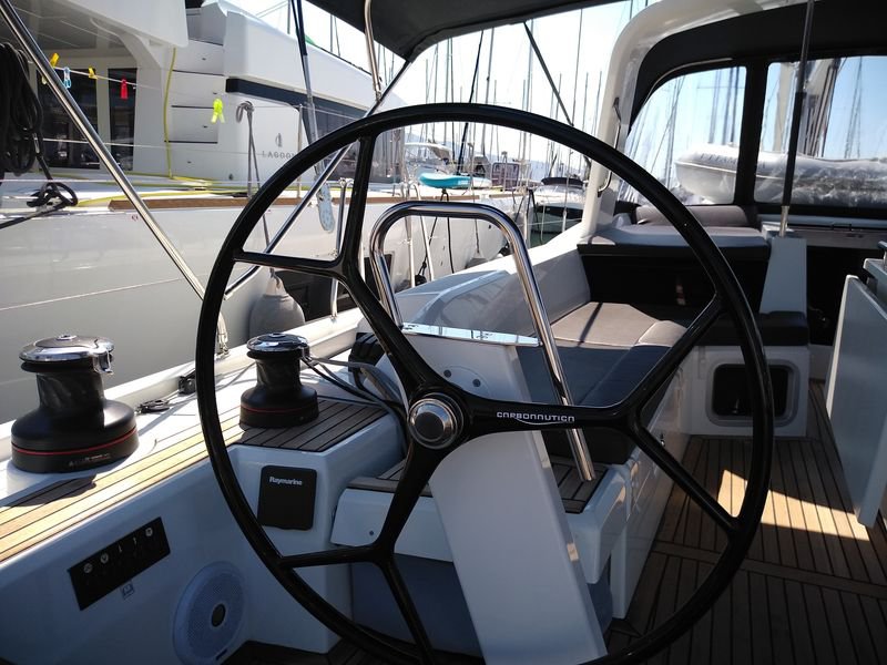 Photo #8 - Oceanis 51.1 - 5 + 1 cab. (Famiglia) in Atene - 44603