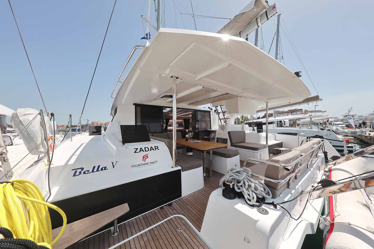 Photo #9 - Fountaine Pajot Astrea 42 (Bella V) en Biograd - 44606