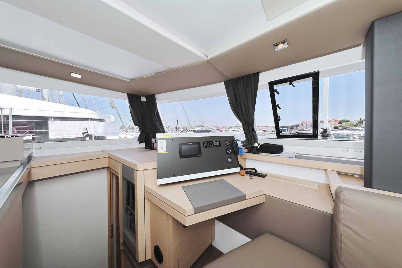 Photo #19 - Fountaine Pajot Astrea 42 (Bella V) en Biograd - 44606