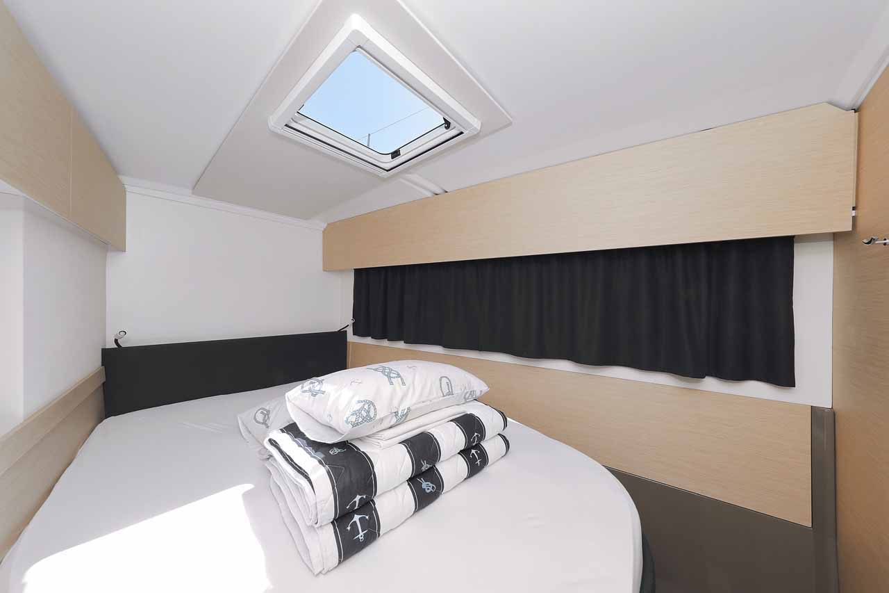 Photo #20 - Fountaine Pajot Astrea 42 (Bella V) en Biograd - 44606