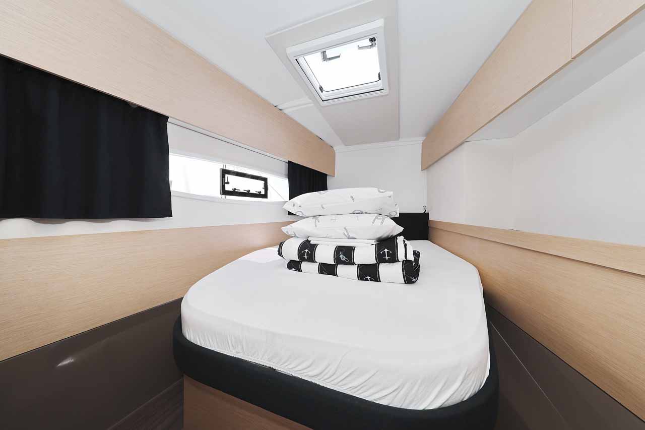 Photo #22 - Fountaine Pajot Astrea 42 (Bella V) en Biograd - 44606