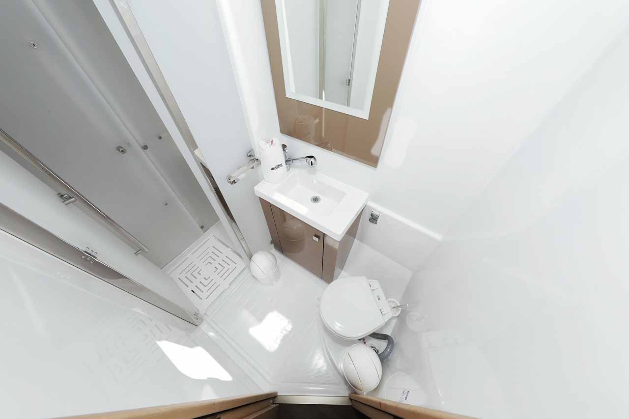 Photo #26 - Fountaine Pajot Astrea 42 (Bella V) en Biograd - 44606