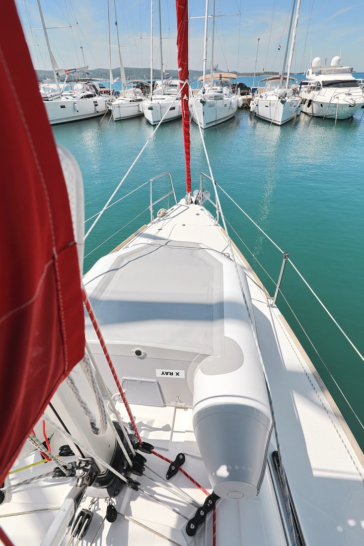 Photo #11 - Elan 350 Performance - 3 cab. (X-Ray) in Biograd - 44614