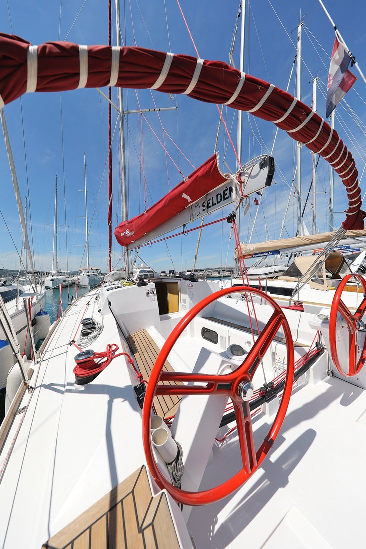 Photo #13 - Elan 350 Performance - 3 cab. (X-Ray) in Biograd - 44614