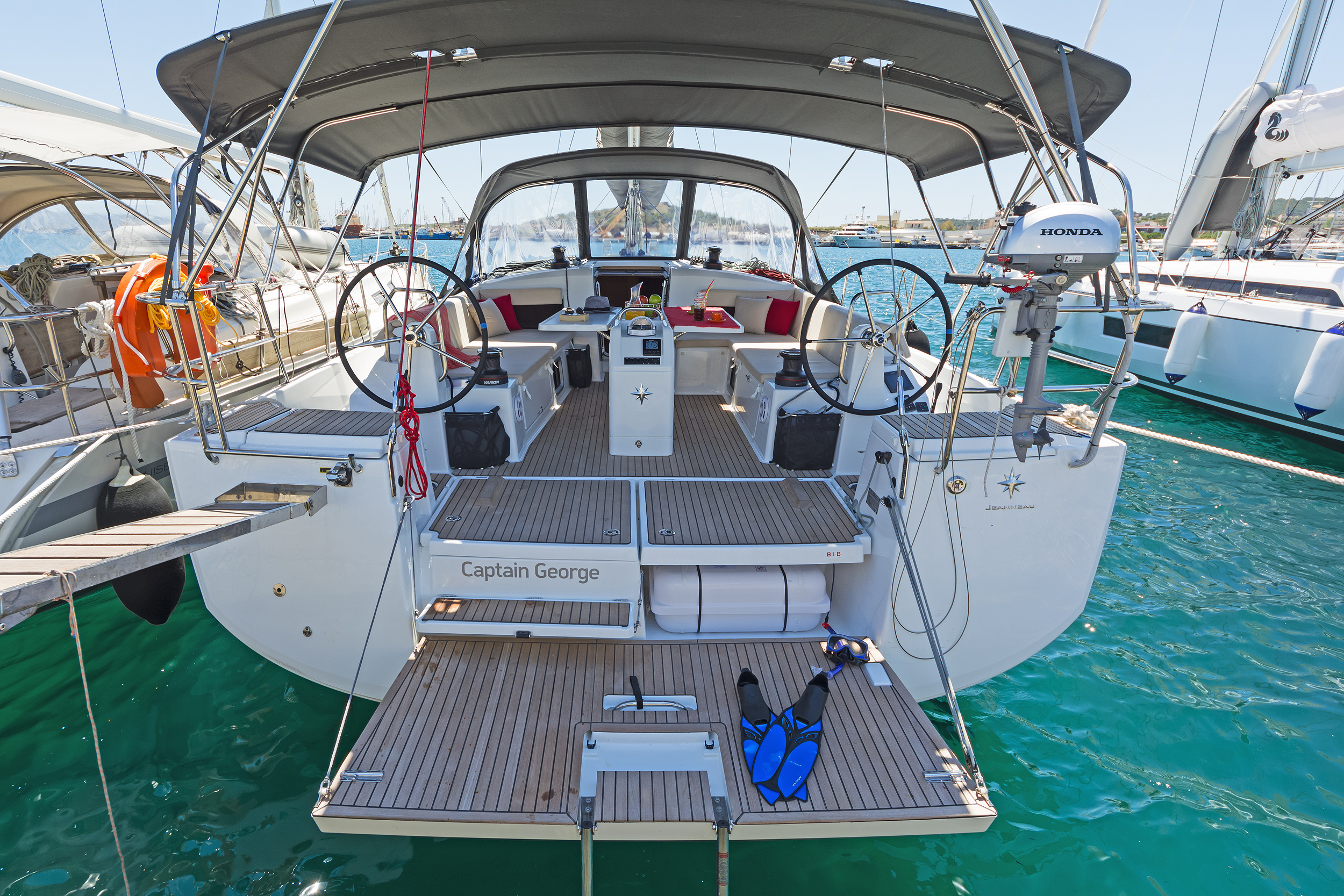 Photo #6 - Sun Odyssey 490 - 5 + 1 cab. (Captain George) in Lavrion - 44618