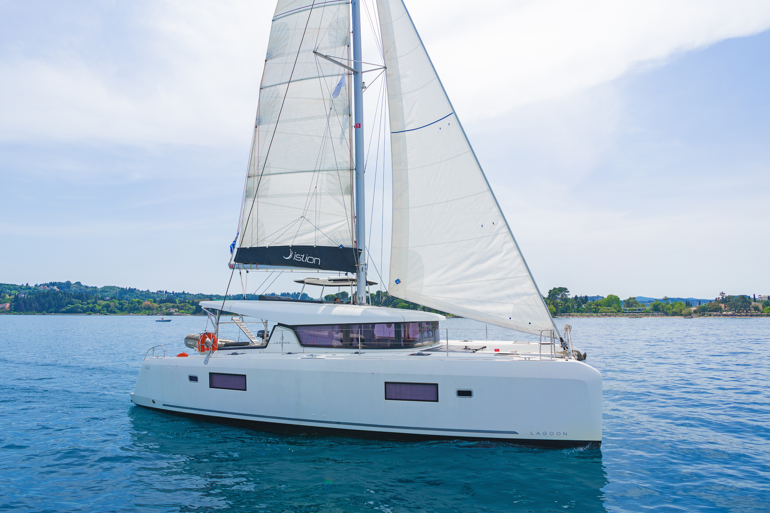 Photo #5 - Lagoon 42 - 4 + 2 cab. (Four Seasons) in Corfu - 44628