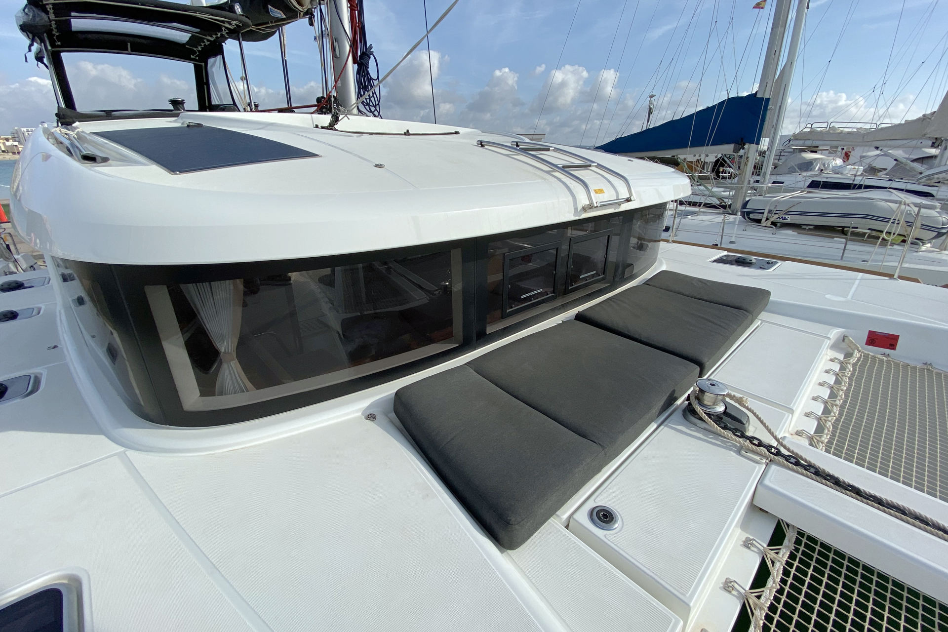 Photo #6 - Lagoon 40 - 4 + 1 cab. (Sunrise) in Palma - 44669