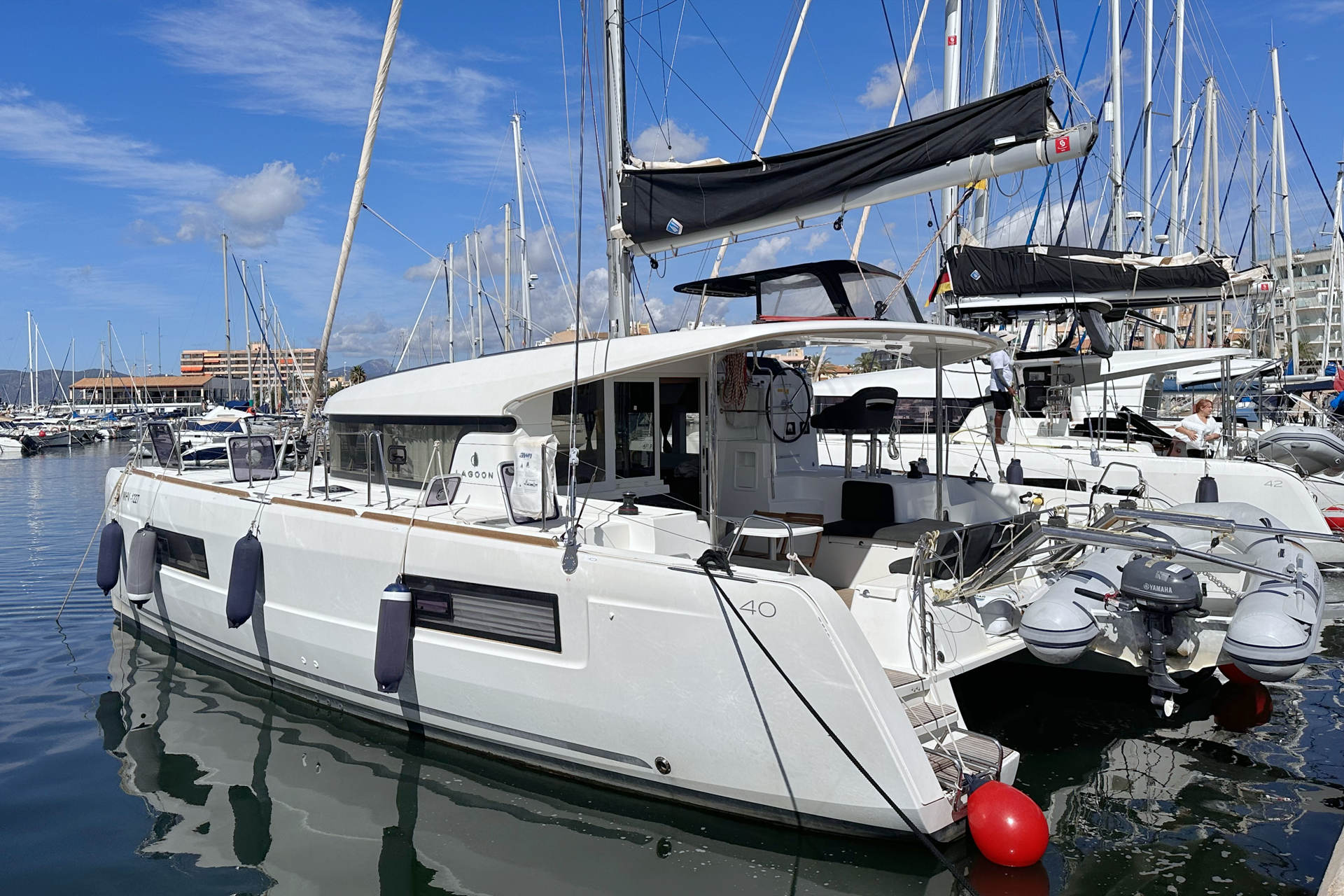 Photo #13 - Lagoon 40 - 4 + 1 cab. (Sunrise) in Palma - 44669