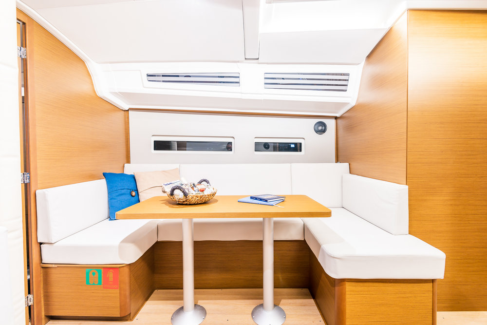 Photo #17 - Sun Odyssey 410 - 3 cab. (Emotion) in Lefkada - 44671