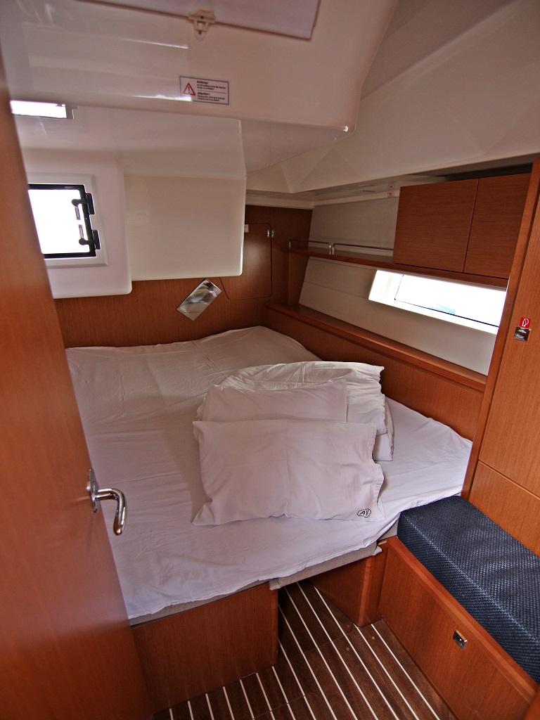 Photo #14 - Bavaria C45 - 5 cab. (Twiggy) in Sukosan - 44672