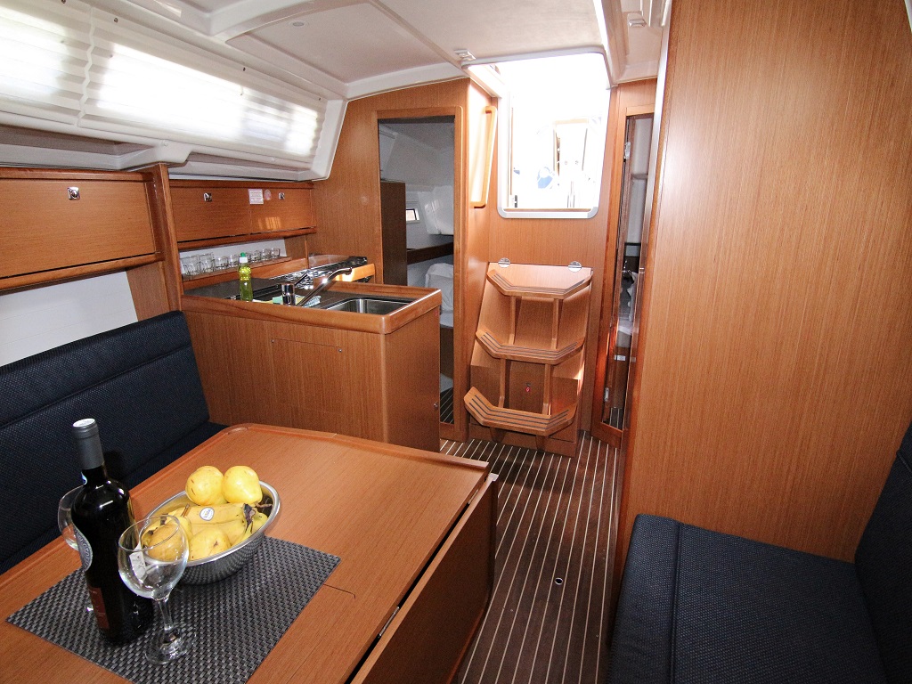 Photo #7 - Bavaria Cruiser 34 (Lucy) in Sukosan - 44675