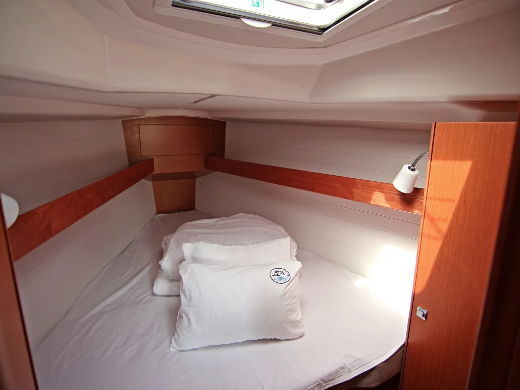 Bavaria Cruiser 34 (Lucy)  - 10