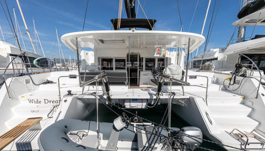 Photo #9 - Lagoon 450 F - 4 + 2 cab. (Wide Dream) in Split - 44710