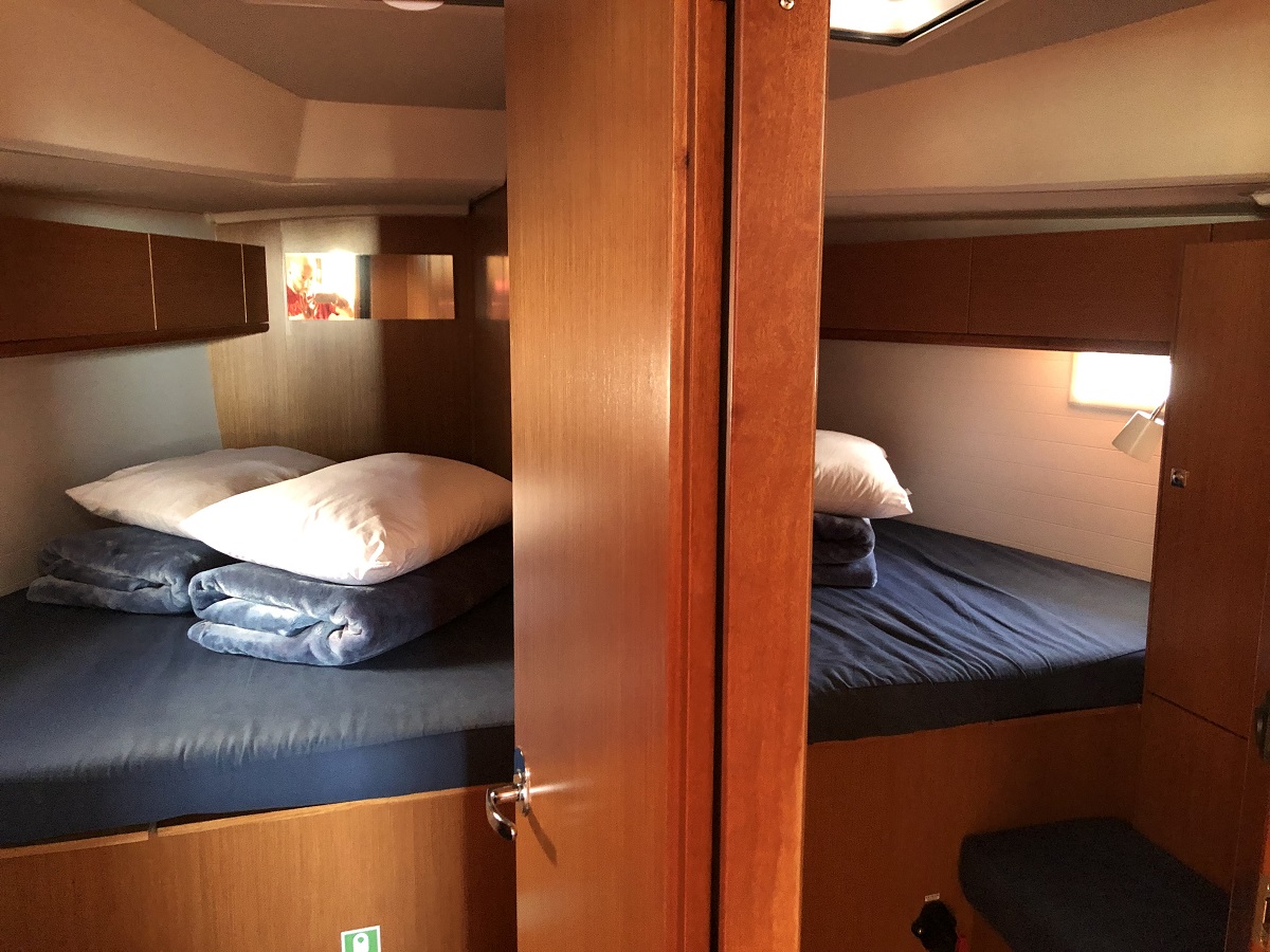Photo #18 - Bavaria Cruiser 46 - 4 cab. (Amaryllis) in Athen - 44727