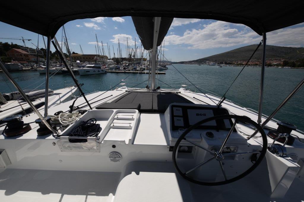 Photo #2 - Lagoon 450 - 4 + 2 cab. (Reggae Point) en Dubrovnik - 44737