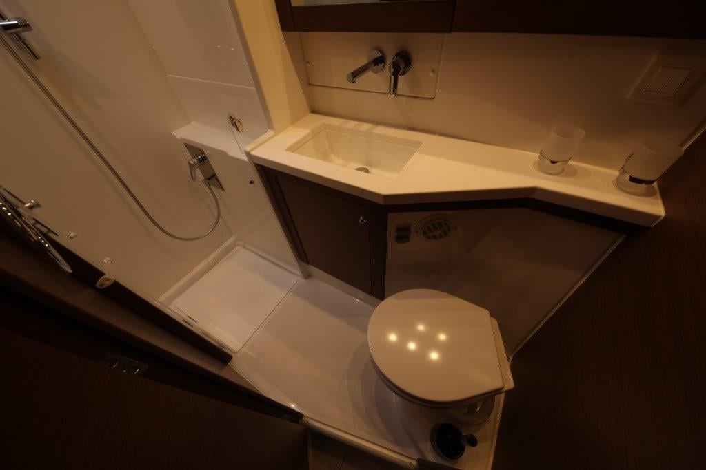 Photo #8 - Lagoon 450 - 4 + 2 cab. (Reggae Point) en Dubrovnik - 44737