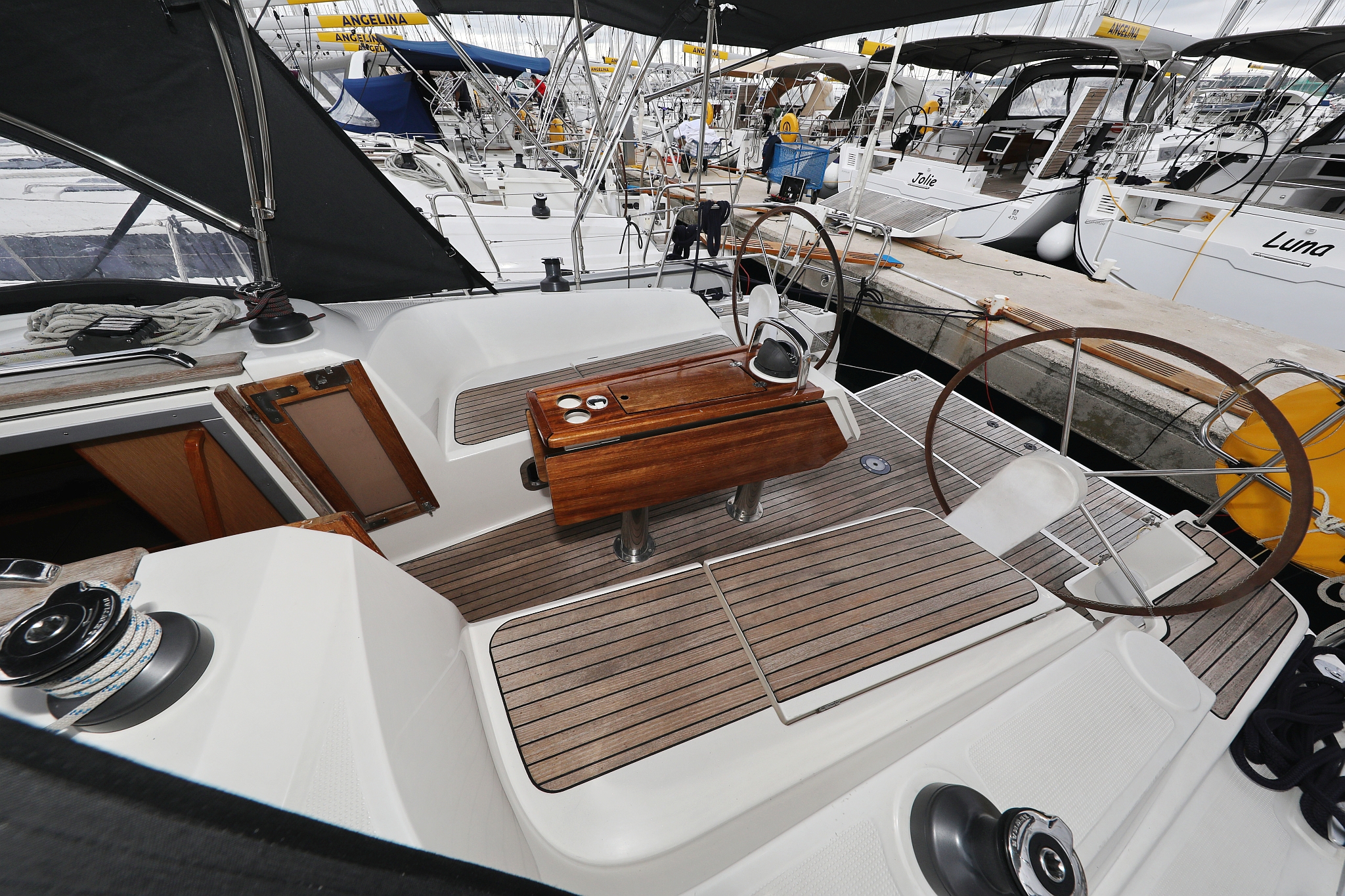 Photo #7 - Bavaria Cruiser 37 - 3 cab. (Jazz Band) in Biograd - 44782